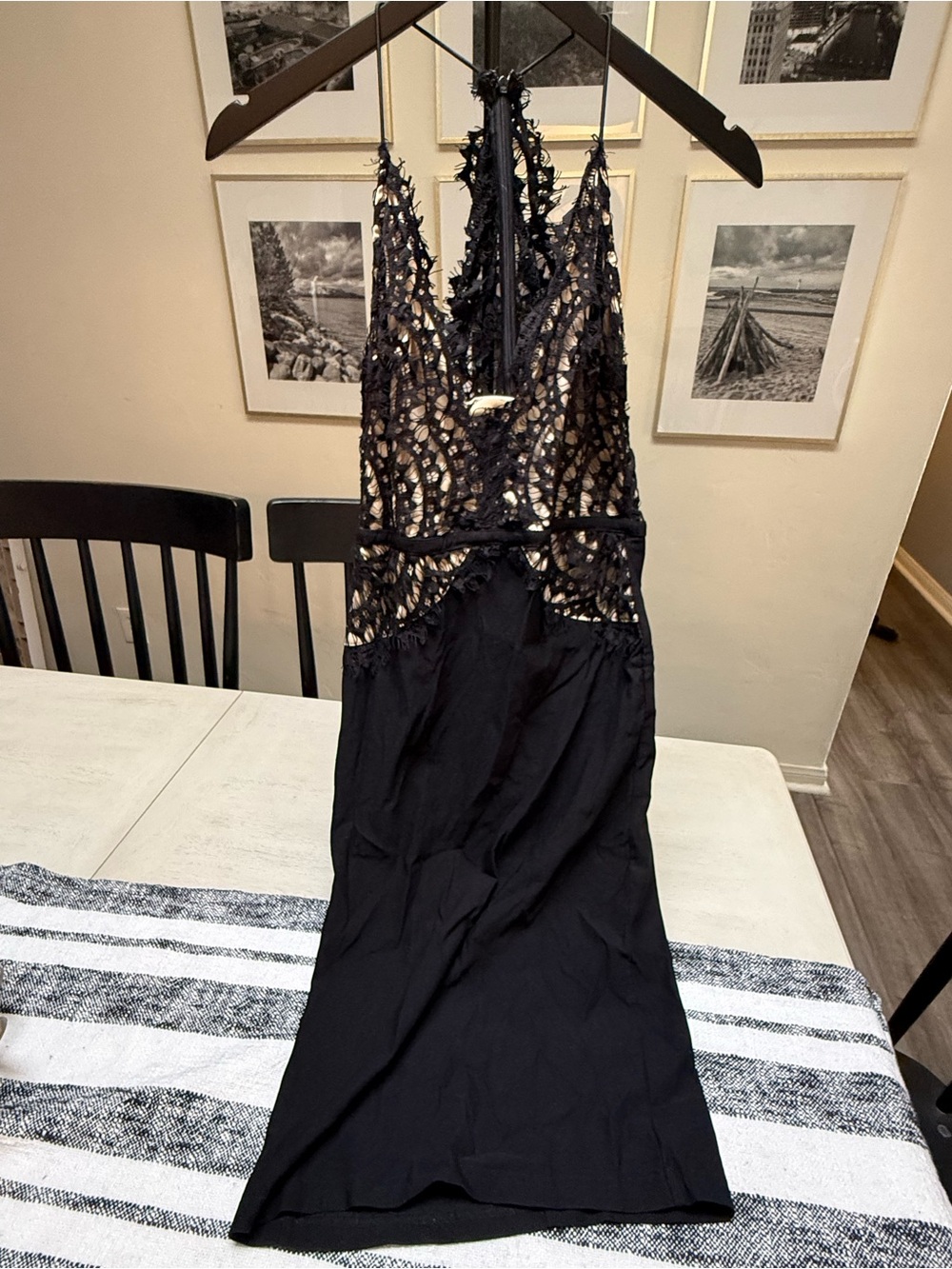 Chic Black Lace Backless Dress